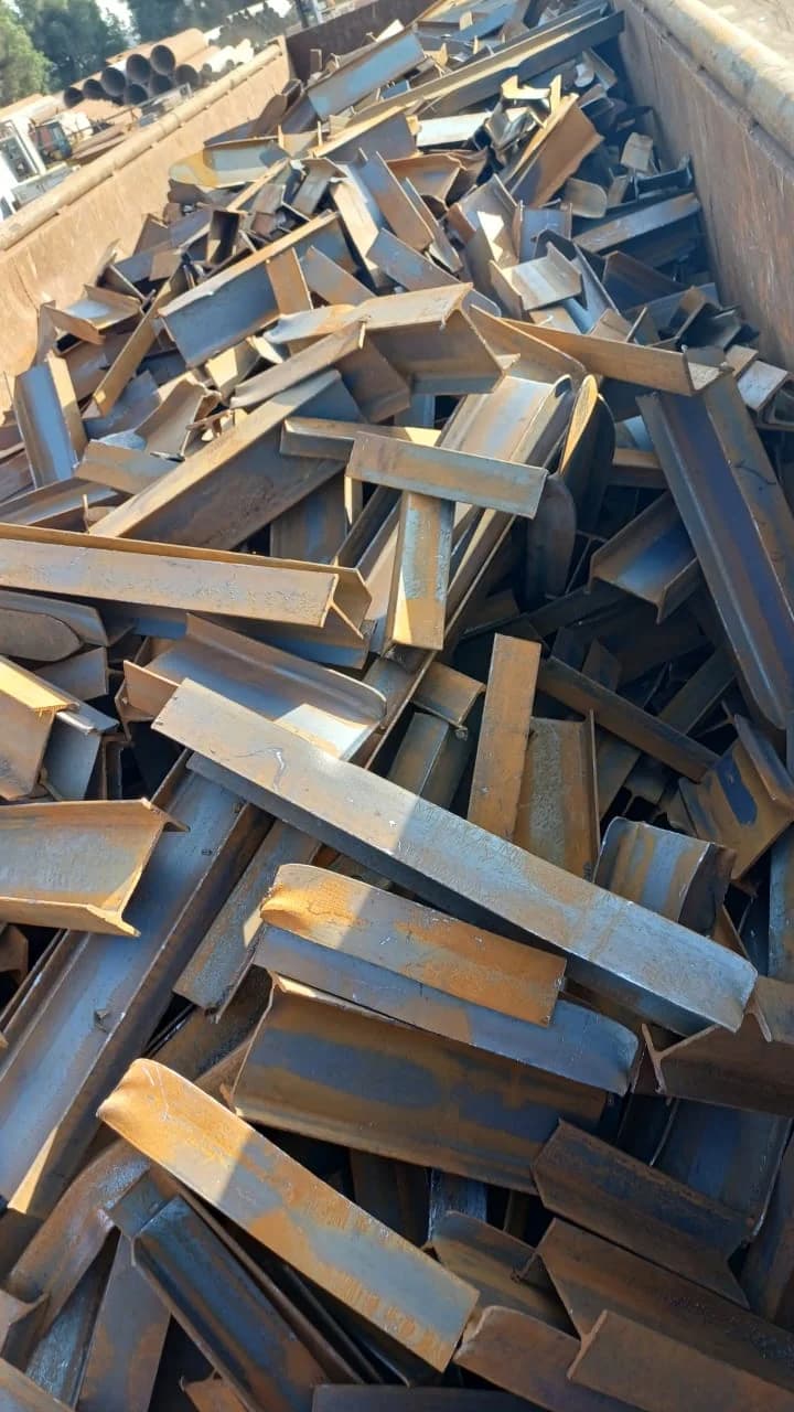 Good Luck Scrap site and material photo 6